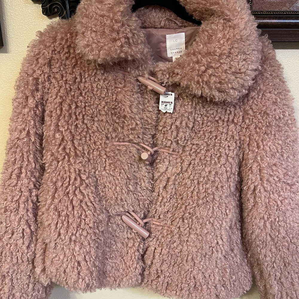 Lauren Conrad size XS NWT furry pink jacket